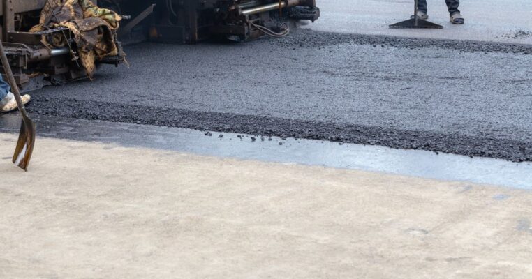 Asphalt Pavement vs. Concrete Pavement – Which Is Better?