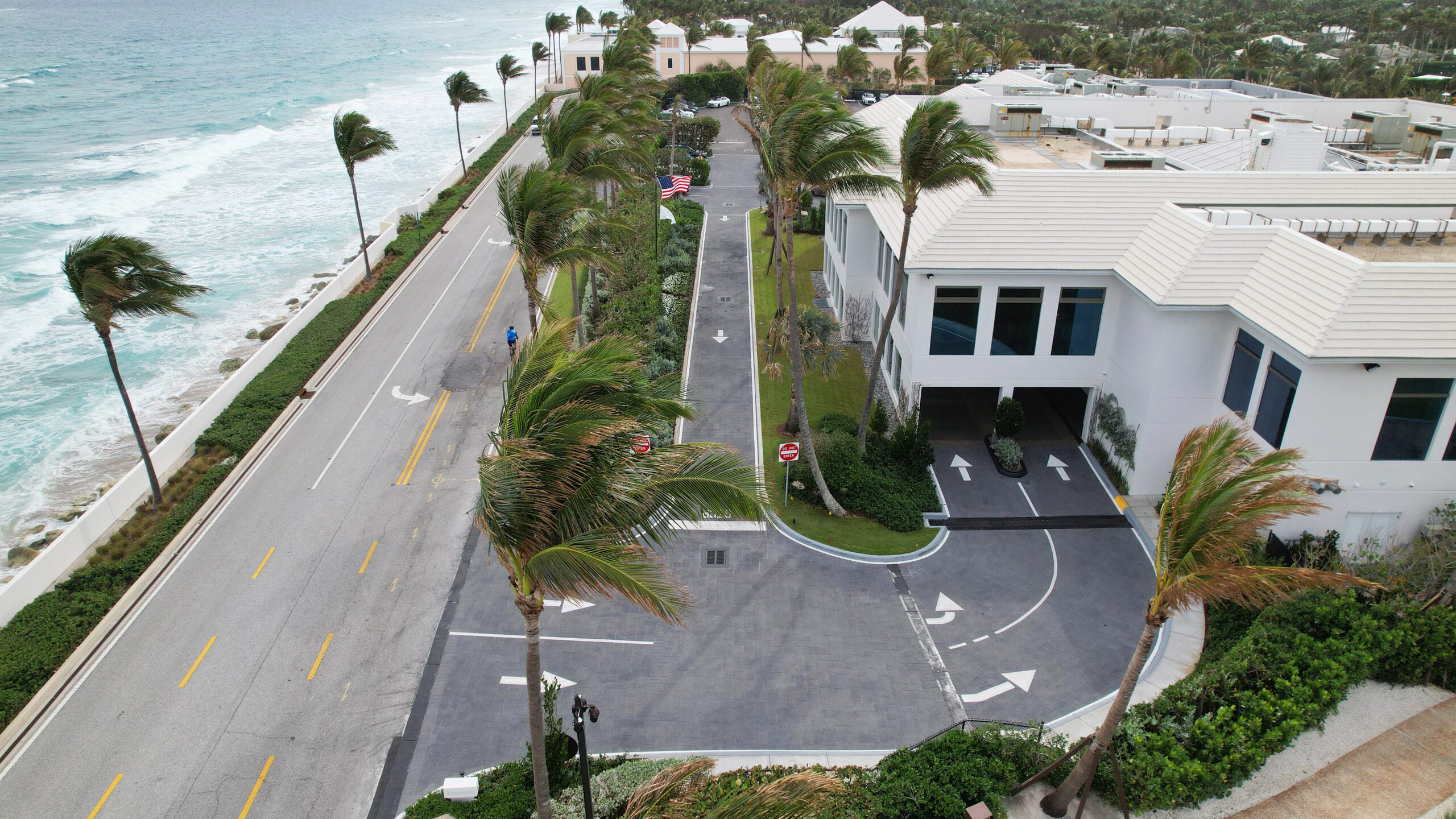 Paved coastal access and entry lanes at oceanfront golf club by Sunshine Services Unlimited.