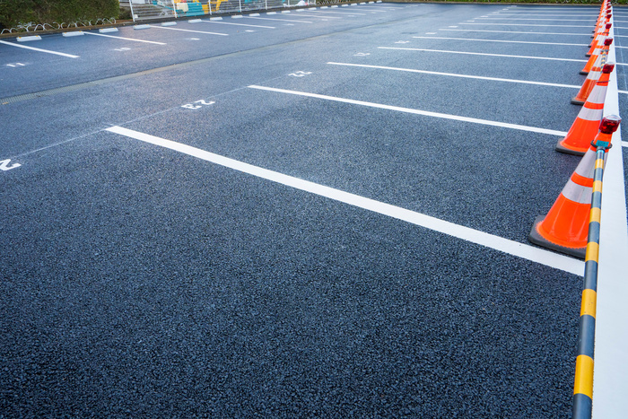 Why You Need Professional Parking Lot Contractors for Your Business in Palm Beach