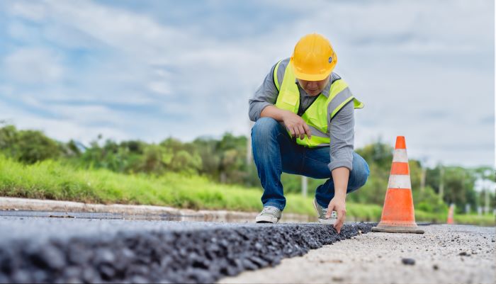 Tired of Untrustworthy Contractors? Here’s How to Find Reliable Asphalt Paving Contractors in Palm Beach County
