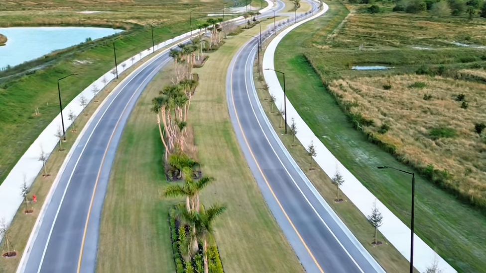 roadway asphalt paving